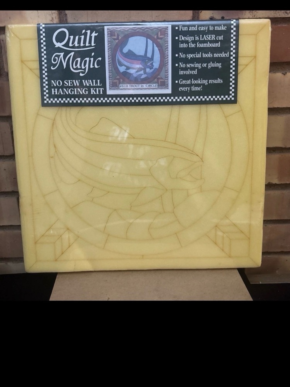 Vintage Sealed Quilt Magic No Sew Wall Hanging Kit #618 Trout in Circle